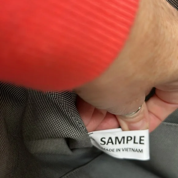 Cole Haan grand ambition, recycled, leather sample backpack - Picture 5 of 7